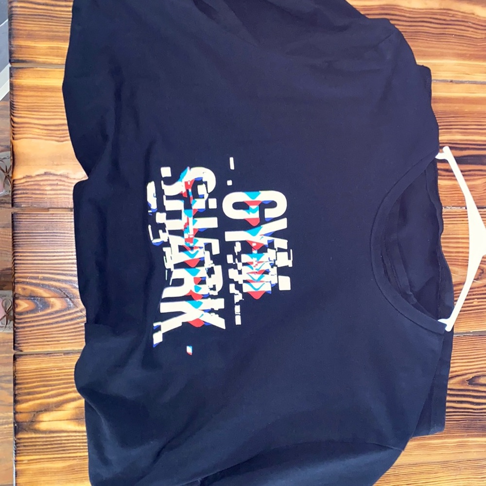 Men’s Gymshark tee shirt